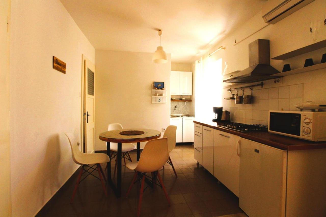 Korzo Rooms & Apartments Vis Eksteriør billede