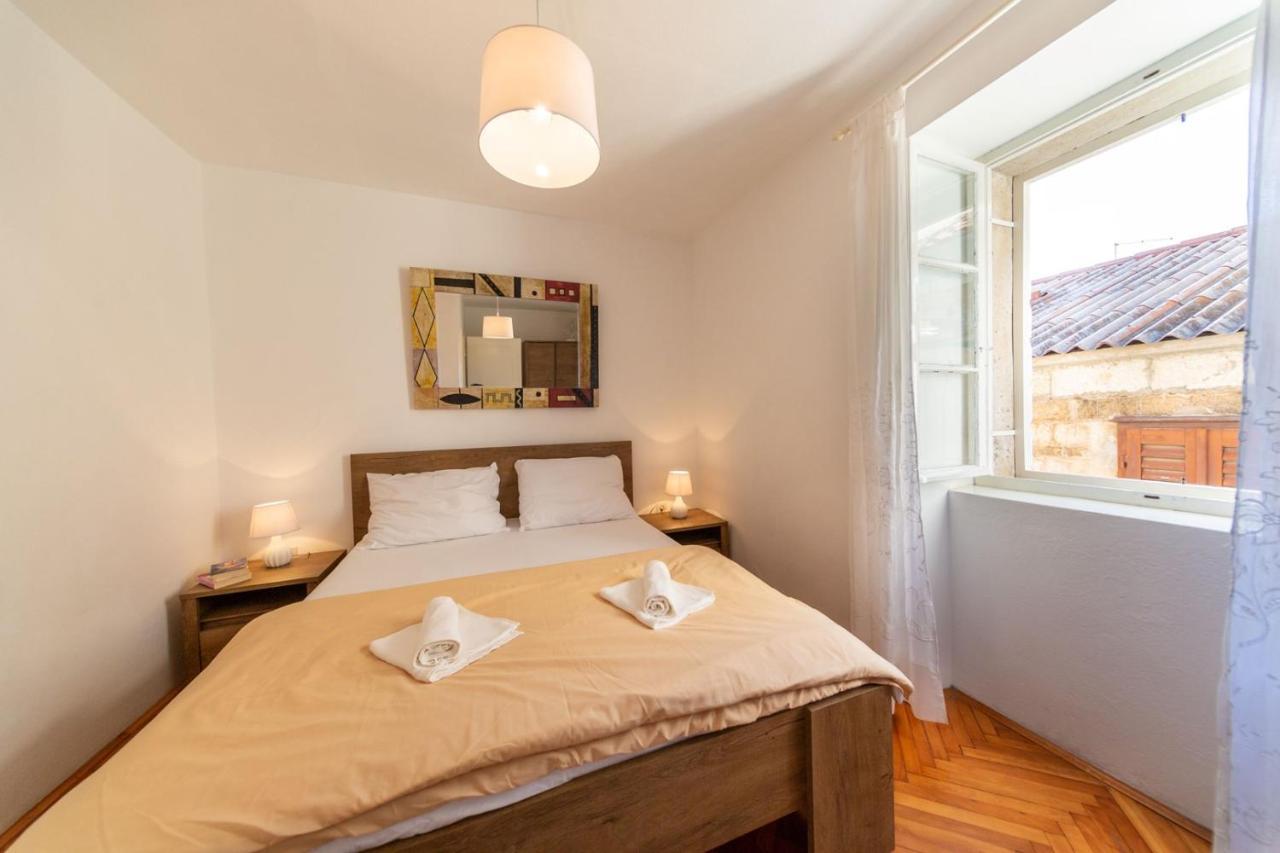 Korzo Rooms & Apartments Vis Eksteriør billede